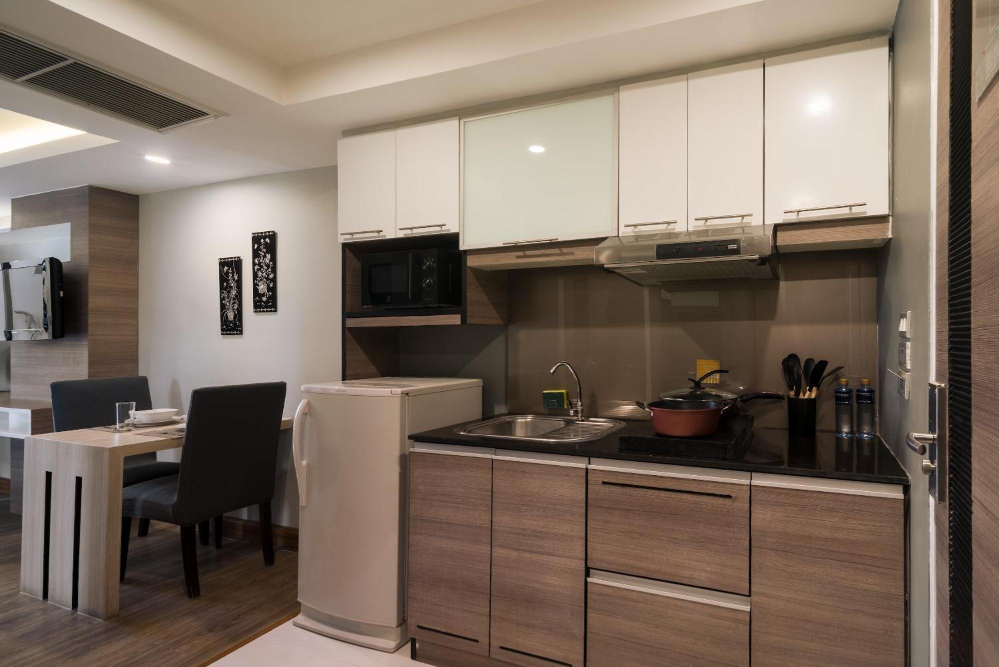 Aspira Suites Sukhumvit 20 バンコク都 エクステリア 写真