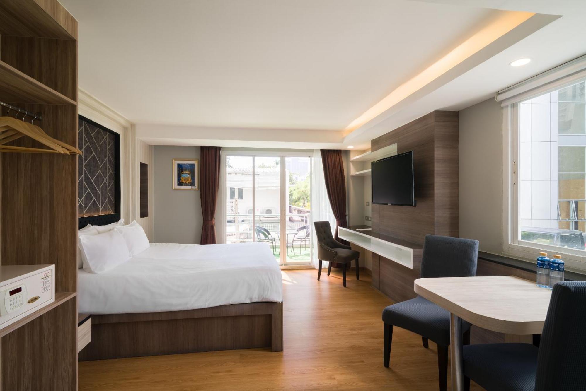 Aspira Suites Sukhumvit 20 バンコク都 エクステリア 写真