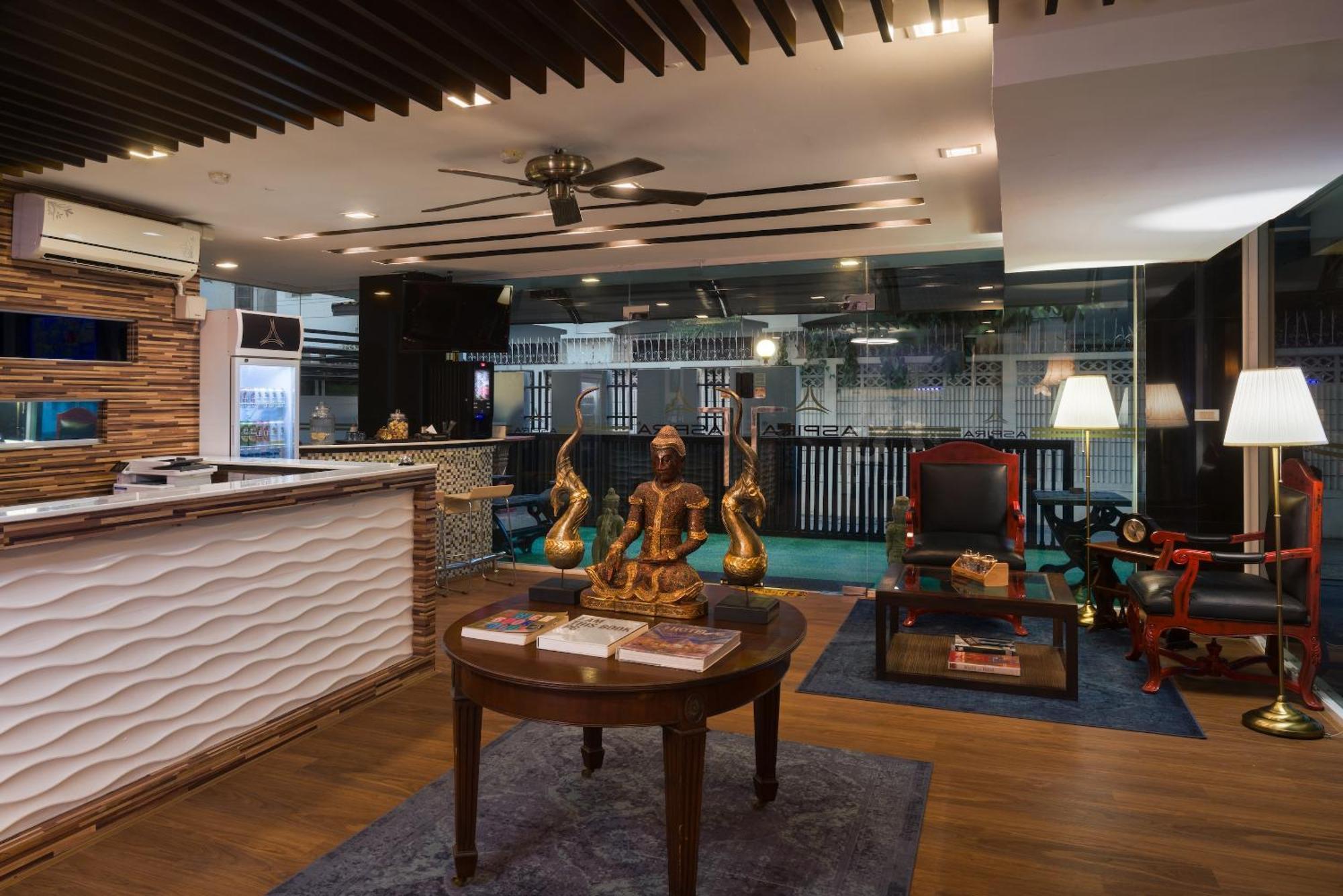 Aspira Suites Sukhumvit 20 バンコク都 エクステリア 写真