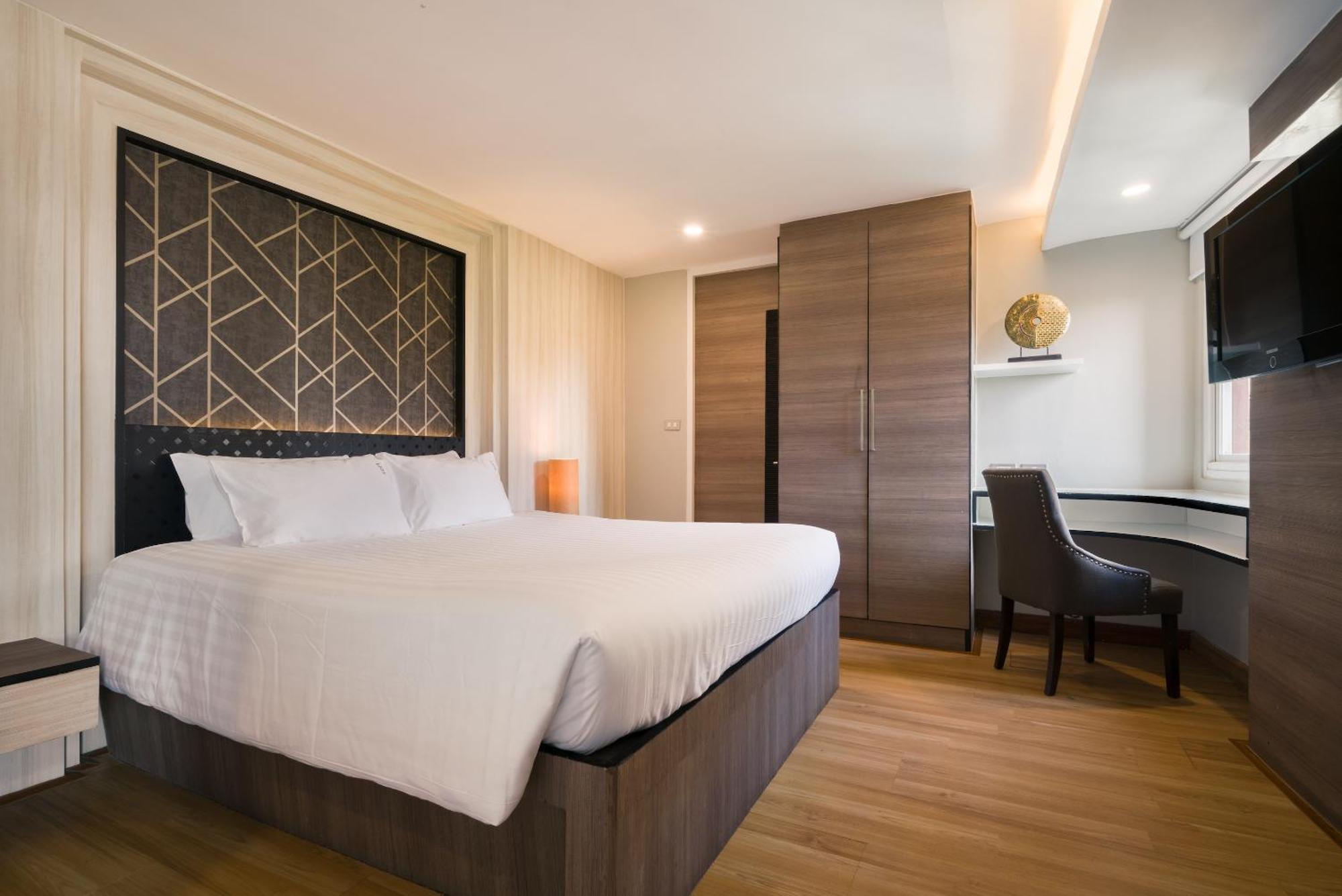 Aspira Suites Sukhumvit 20 バンコク都 エクステリア 写真