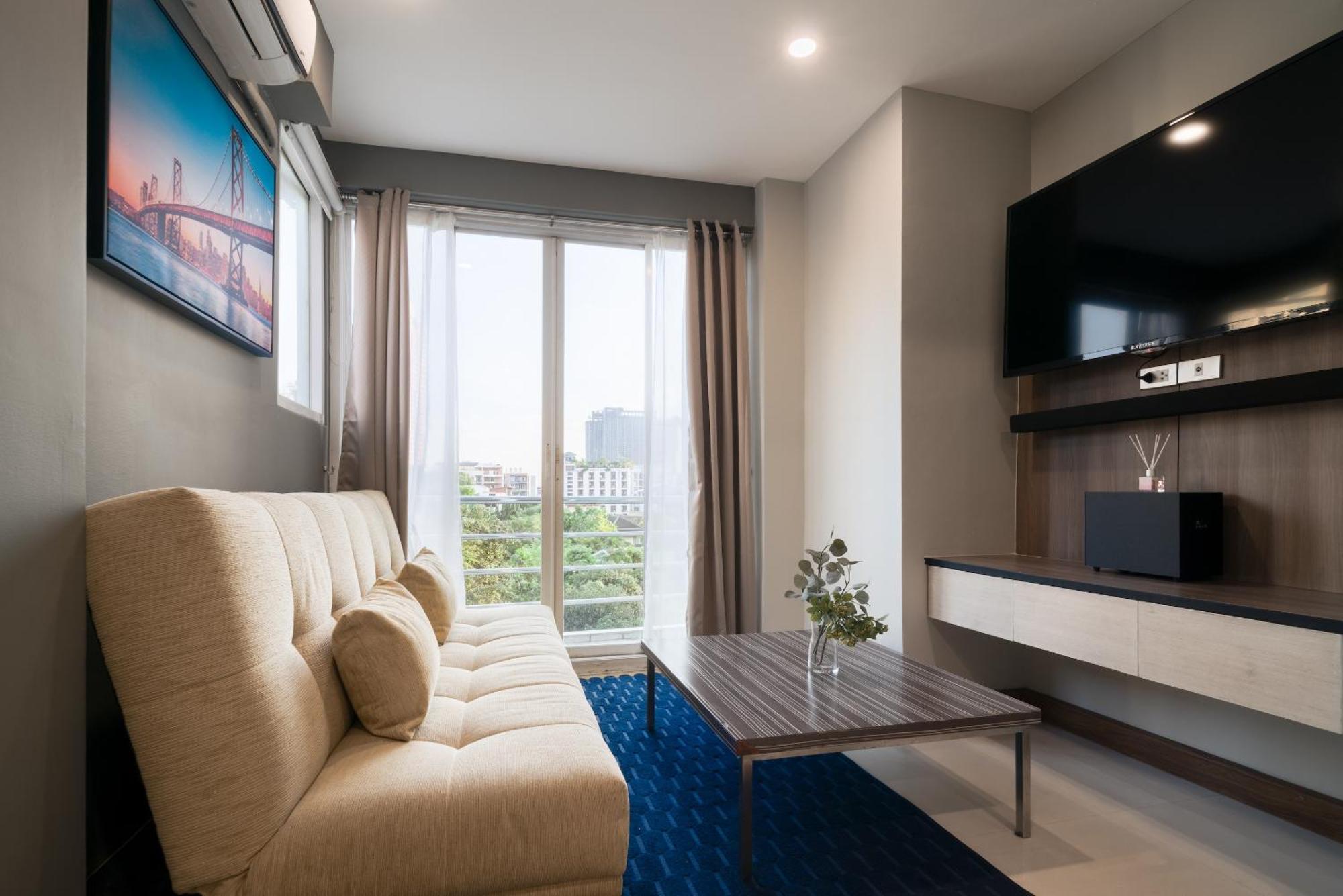 Aspira Suites Sukhumvit 20 バンコク都 エクステリア 写真